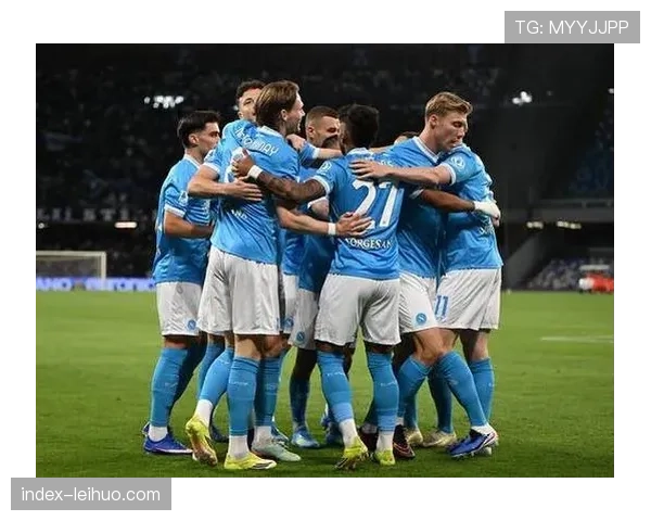 那不勒斯主场4-0大胜克雷莫内塞，德布劳内破门霍伊伦建功